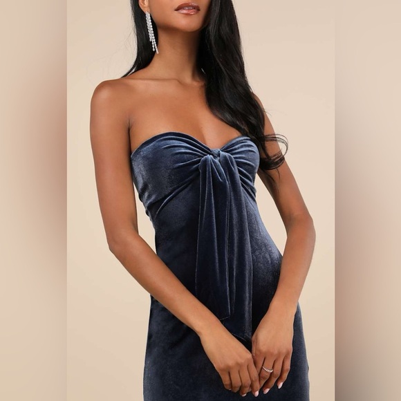 Lulus Elegant Navy Front Tie Strapless Velvet Dress. Size M. NWOT! - Picture 4 of 5